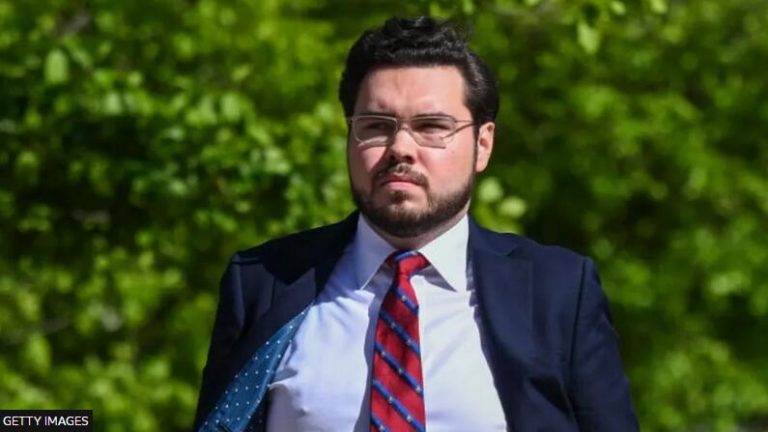 Bruce Lehrmann: Australian parliament rape trial aborted over juror ...