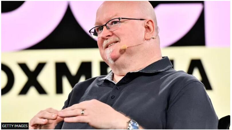 Microsoft offers to match pay of all OpenAI staff